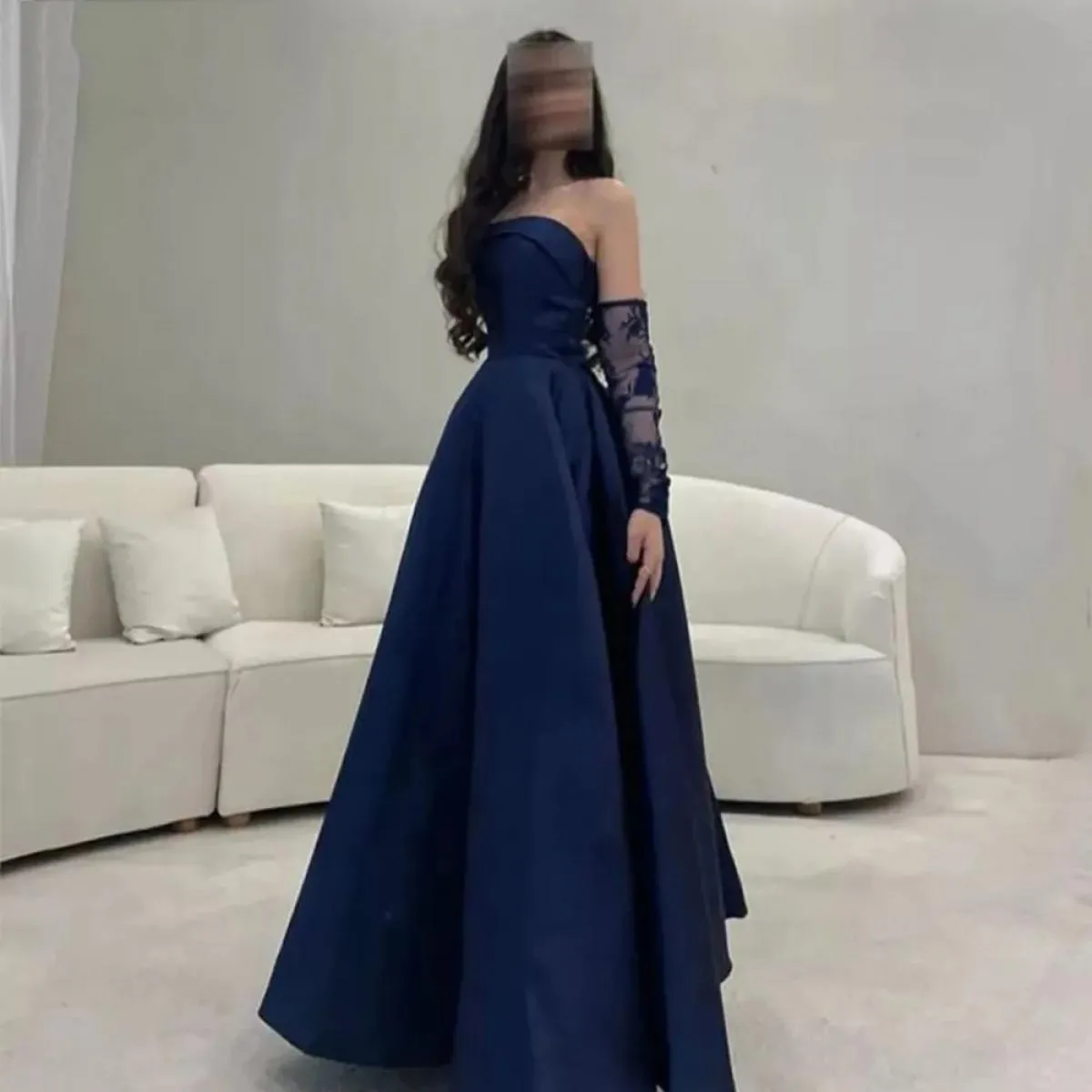 Abiti da ballo con maniche in pizzo blu navy Abiti da donna 2023 con spalle scoperte Abito da sera formale in raso Arabia Saudit