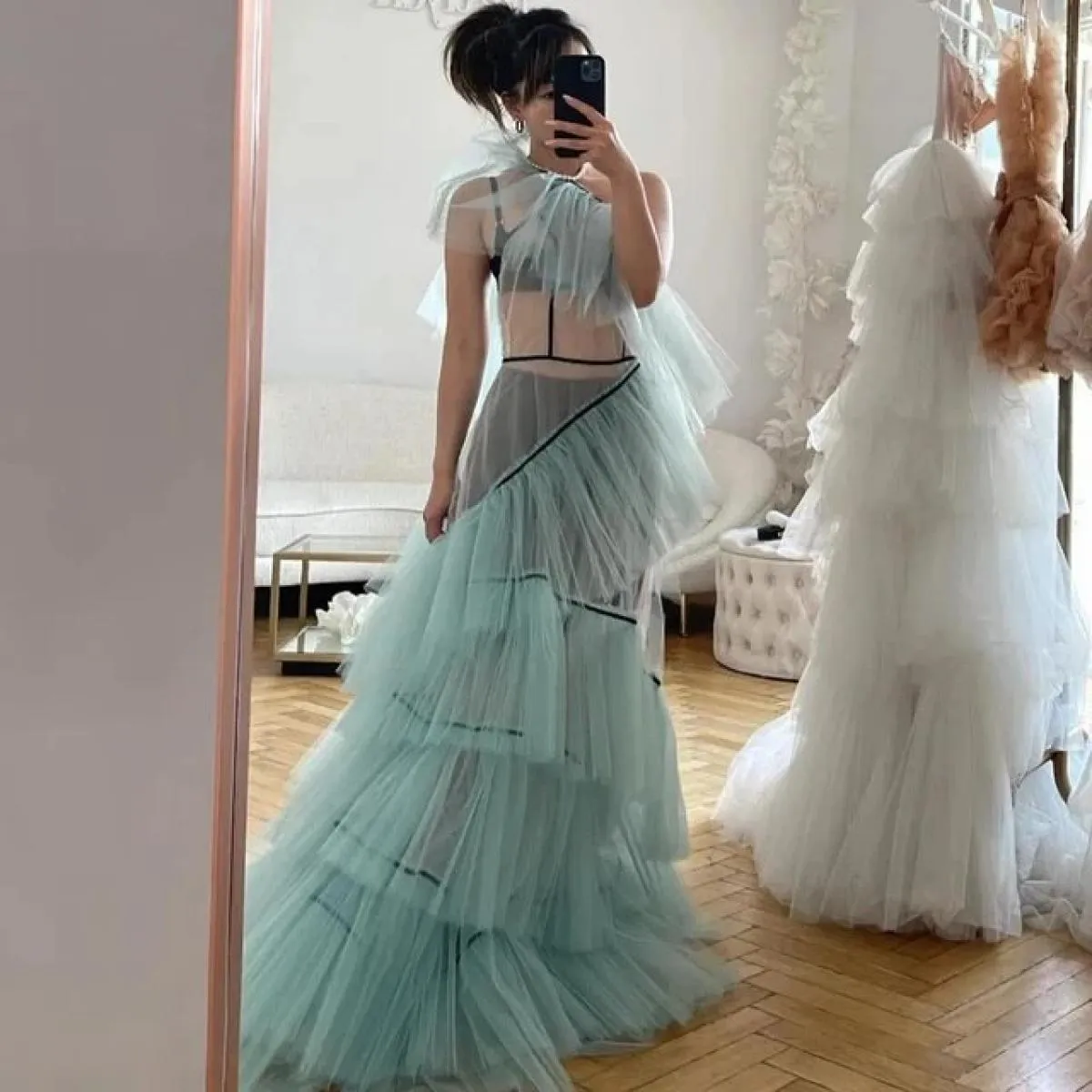 Una spalla See Thru abito da donna increspato irregolare tulle maxi abito da ballo abiti da festa 2024 tulle trasparente abiti d