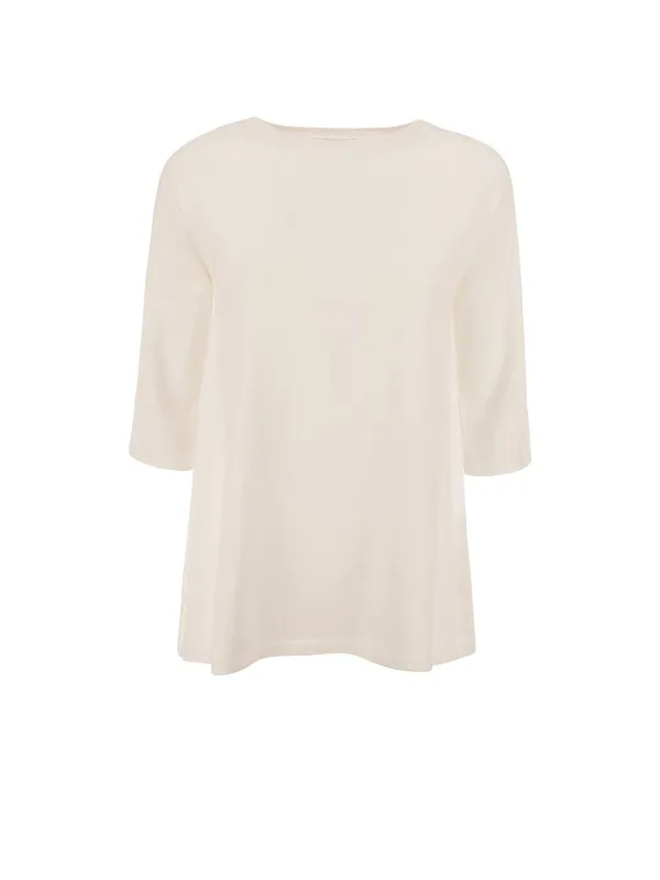 White T-shirt with 3/4 sleeves